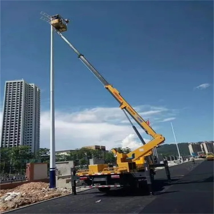 崇义县维修路灯的曲臂升降车出租